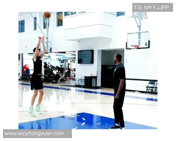 加油杨瀚森赛前热身重点练习近筐终结与中投提升技巧